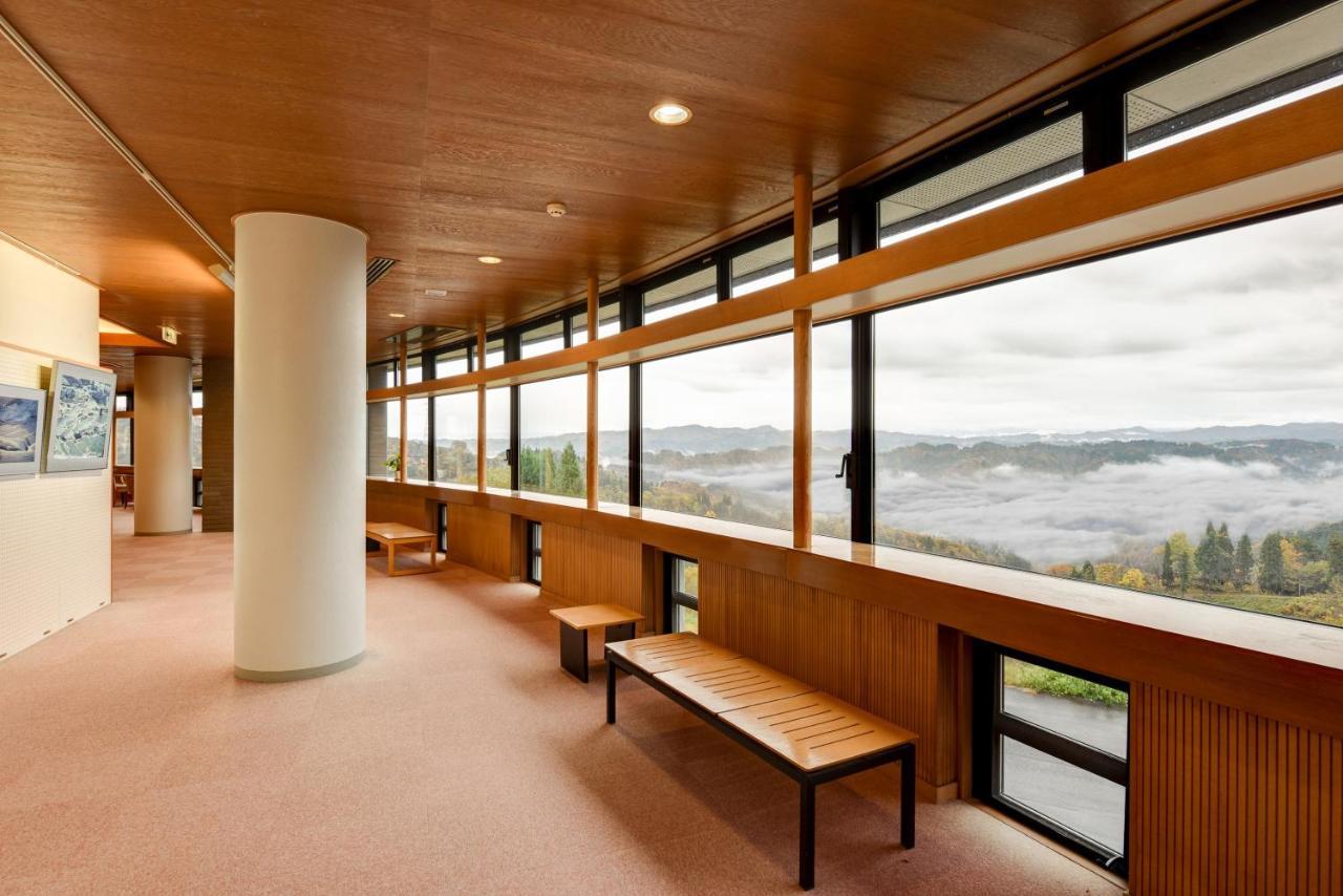 Unkai Hotel Tokamachi Bagian luar foto